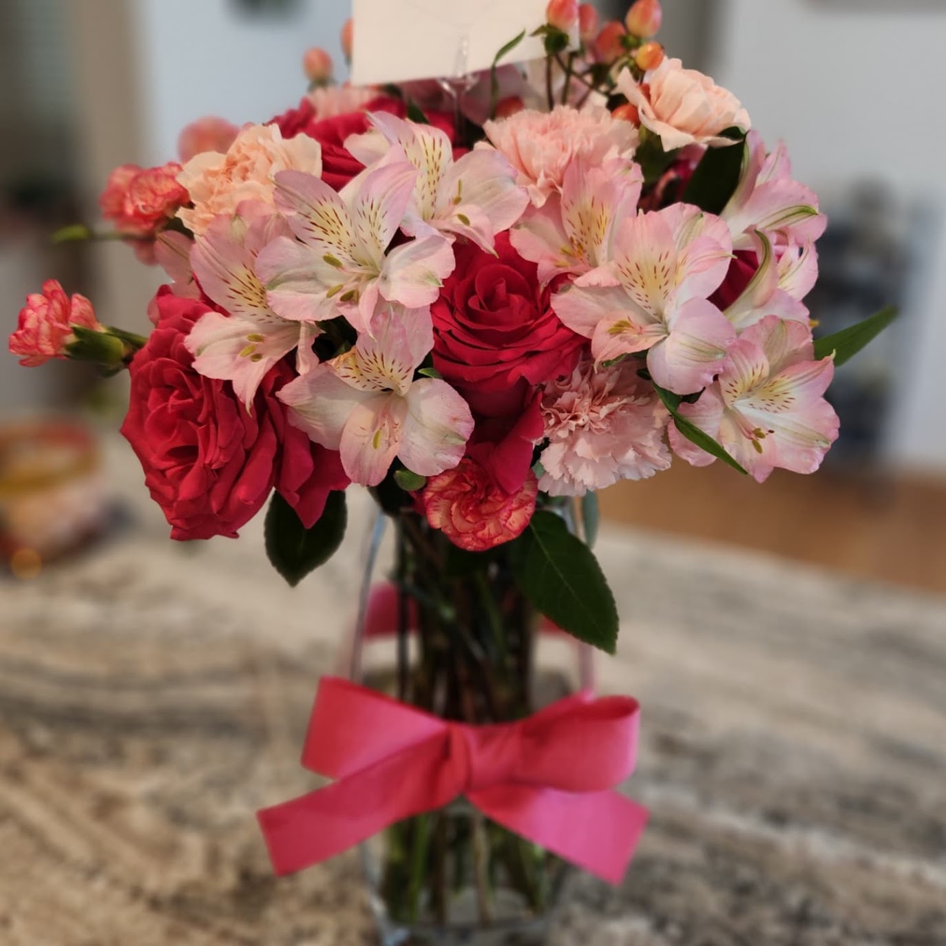 Luxury Florist Dallas: Why Custom Arrangements Beat Standard Every Time